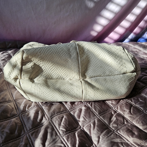 Off White Leather Snake Print Gianni Chiarini Big Bag 14x14 - Picture 7 of 7